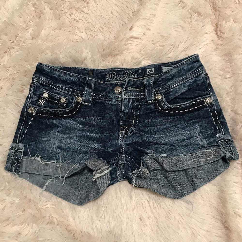 MISS ME Shorts size 26